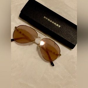 Burberry women glasses
